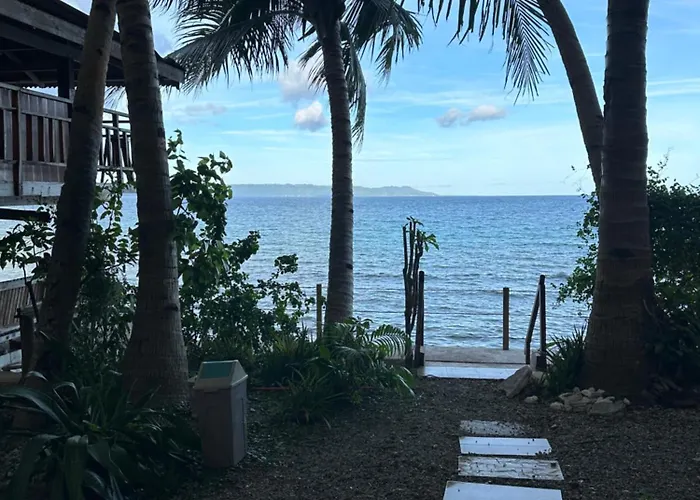 Villa Naatang Bohol Beach House 1